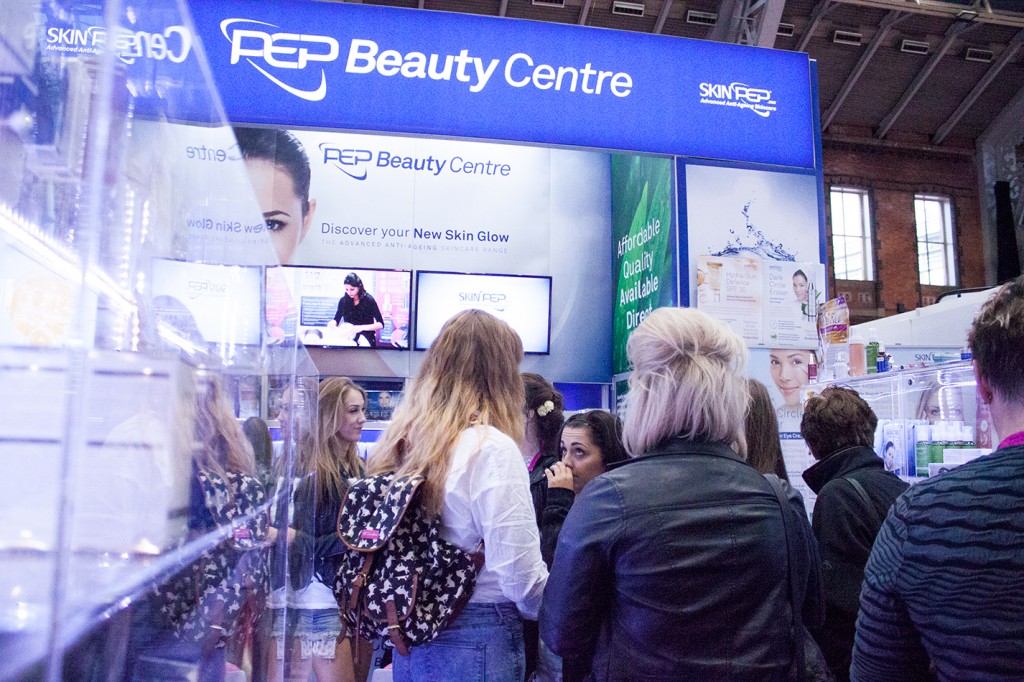 Professional Beauty North, Manchester, 19-20 October 2014 image36