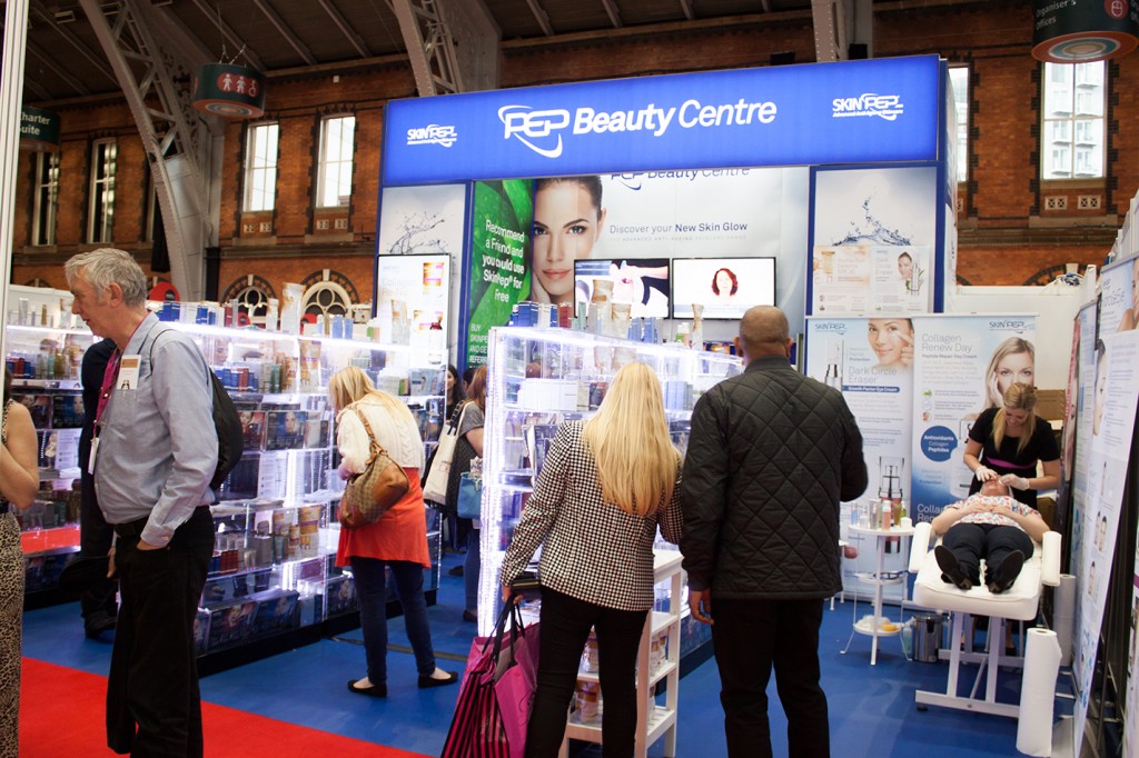 Professional Beauty North, Manchester, 19-20 October 2014 image30